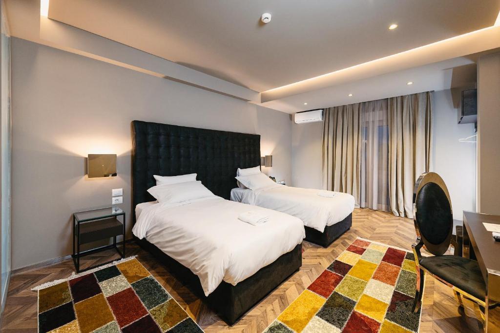 Waldorf Astoria Room 1